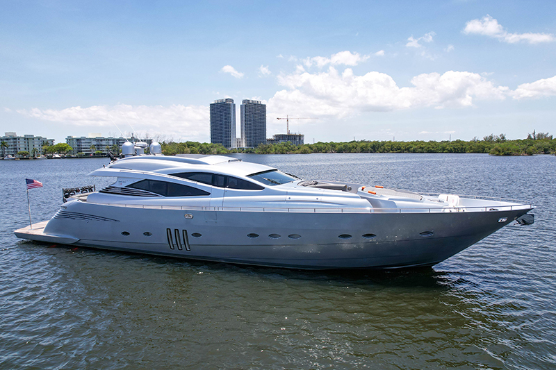 super yacht charter in miami